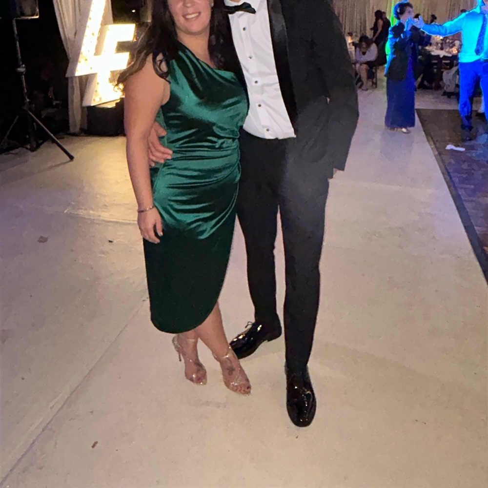 Hunter green dress for wedding guest